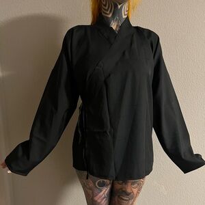 Black kimono shirt